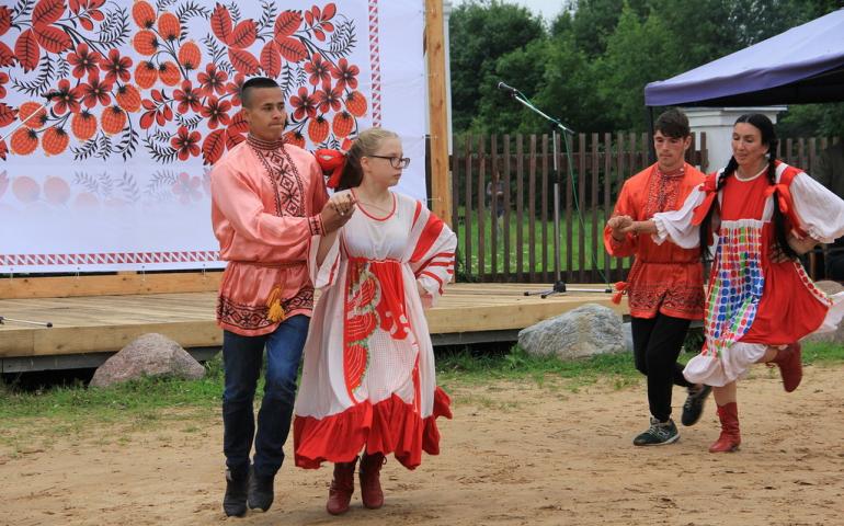 Православные культурные традиции «Ильинские гулянья в деревне Надкопанье»